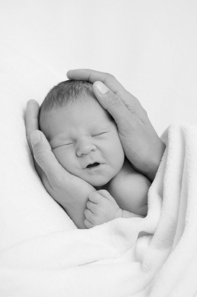 infant, newborn, born-3685395.jpg